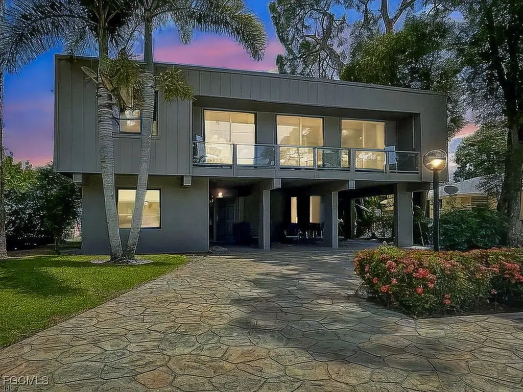 1702 Hill Avenue, Fort Myers, FL 33901 - Image #1