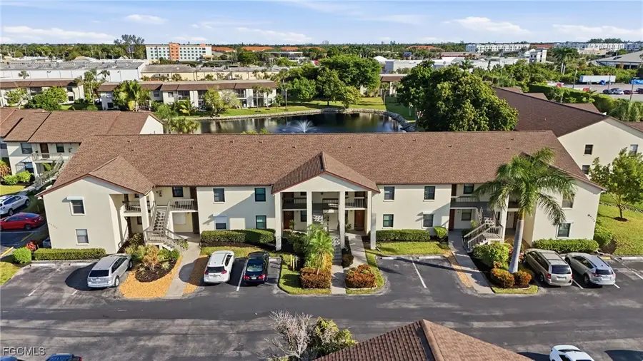 9270 Lake Park Drive #201, Fort Myers, FL 33919 - Image #3
