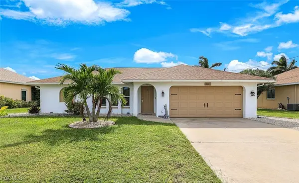 304 Kamal Parkway, Cape Coral, FL 33904