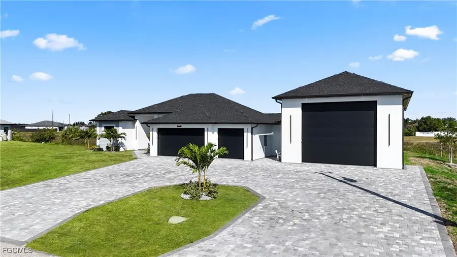 1221 NE 19th Avenue, Cape Coral, FL 33909 - Image #3