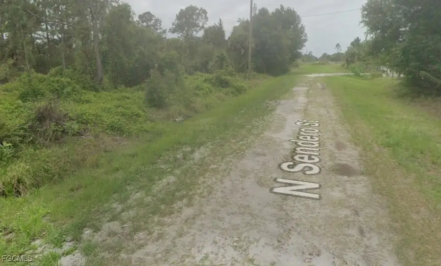 435 N Sendero Street, Montura, FL 33440 - Image #3