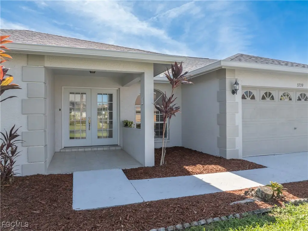 3739 Sabal Springs Boulevard, North Fort Myers, FL 33917 - Image #1