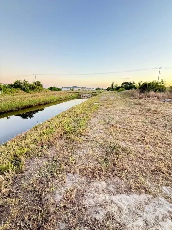 1102 Adeline Avenue, Lehigh Acres, FL 33971 - Image #3