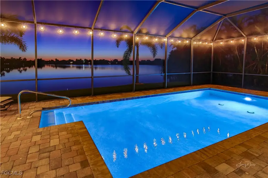 401 NE 19th Place, Cape Coral, FL 33909 - Image #3