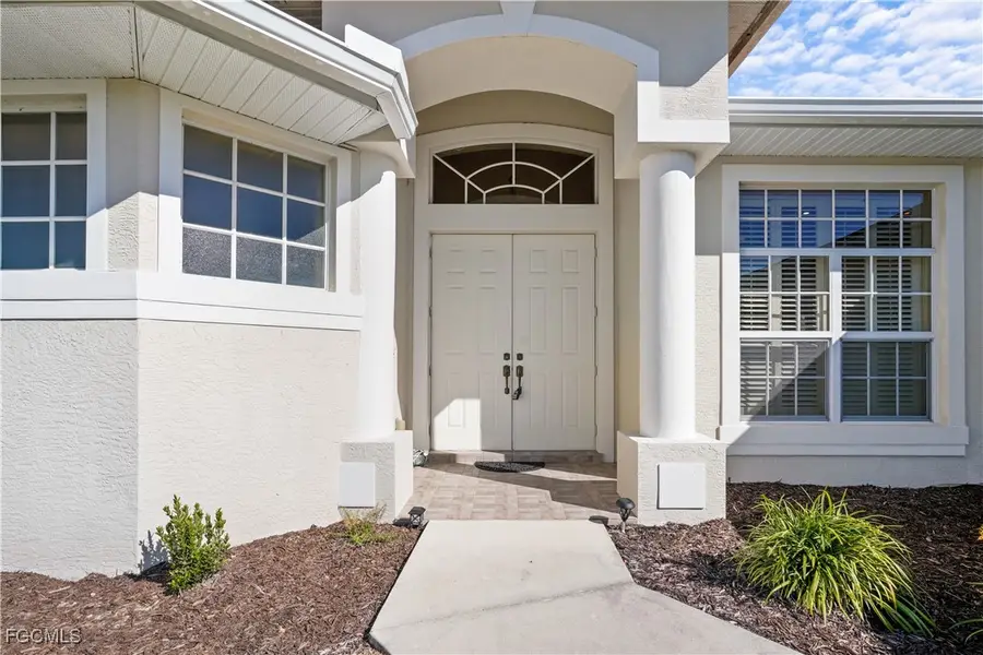 6430 P G A Drive, North Fort Myers, FL 33917 - Image #2