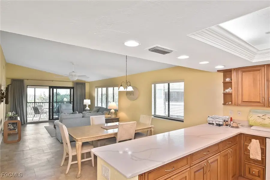 1919 Olde Middle Gulf Drive #106, Sanibel, FL 33957 - Image #2