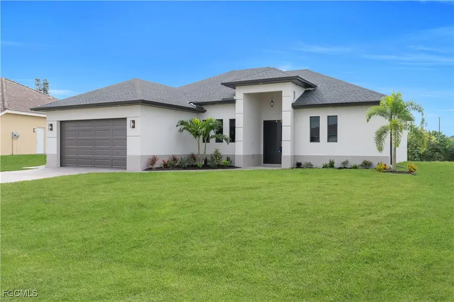626 NE 8th Street, Cape Coral, FL 33909 - Image #3