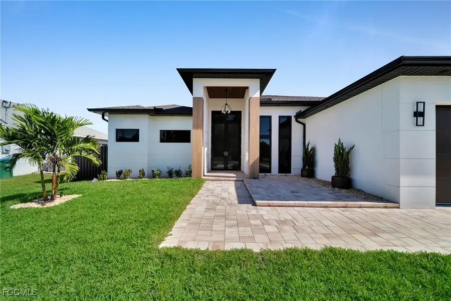 639 SW 18th Court, Cape Coral, FL 33991 - Image #3