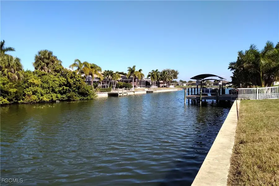 2011 NE 2nd Street, Cape Coral, FL 33909 - #2