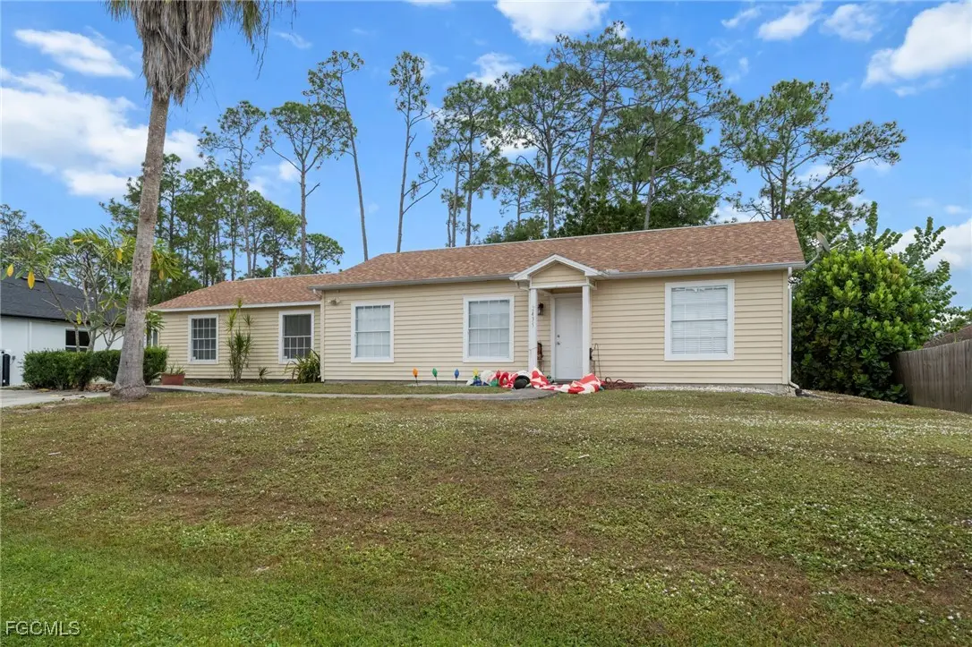 2433/2435 Lola Avenue, Lehigh Acres, FL 33973 - Image #1
