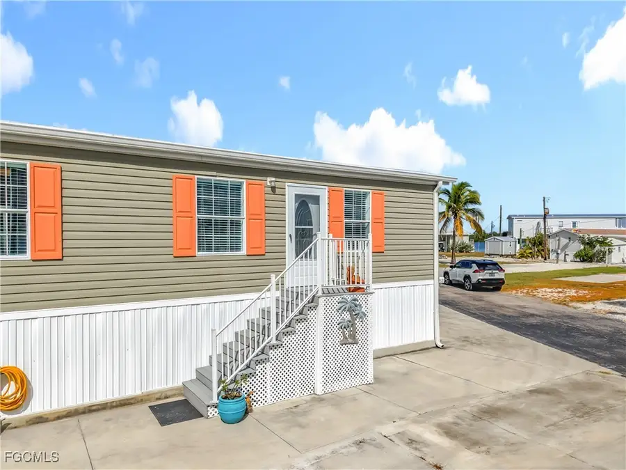 16 Helen Lane, Fort Myers Beach, FL 33931 - Image #3