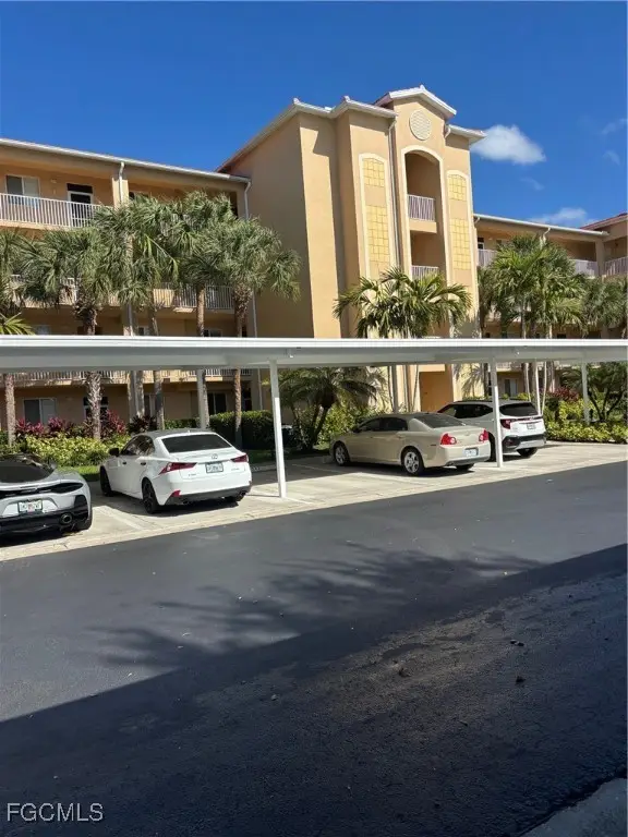 8251 Pathfinder Loop #621, Fort Myers, FL 33919 - Image #2