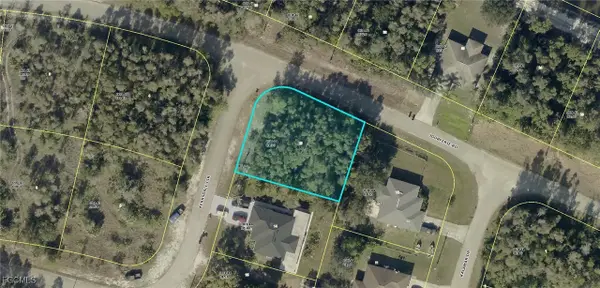322 Kerrsdale Circle, Lehigh Acres, FL 33974