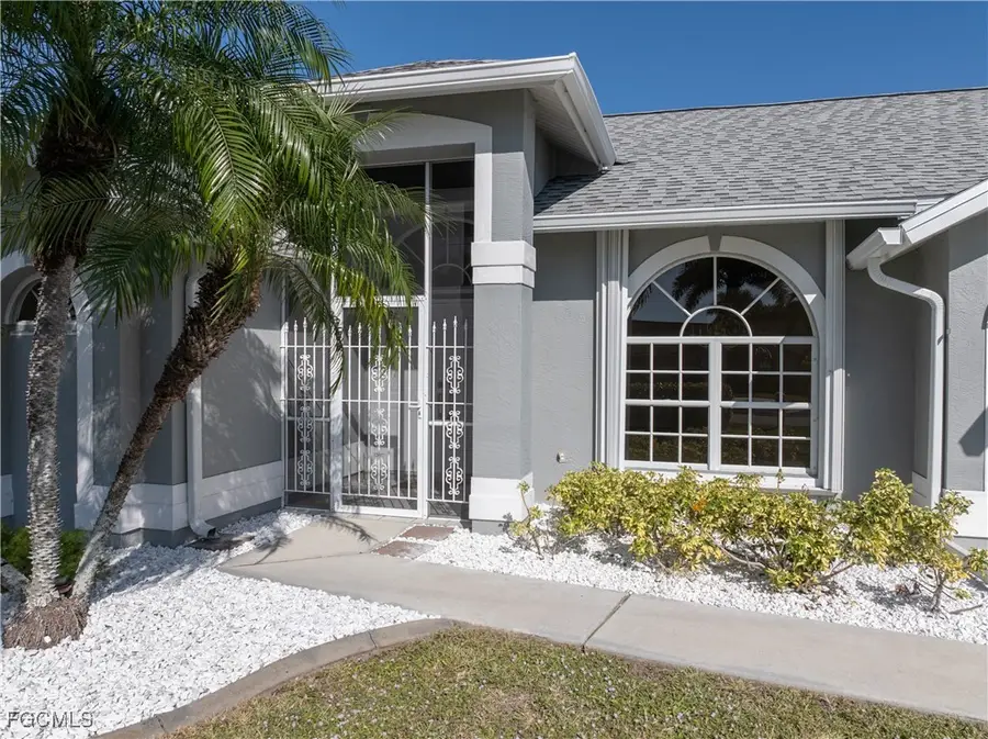 1125 SW 52nd Street, Cape Coral, FL 33914 - Image #2