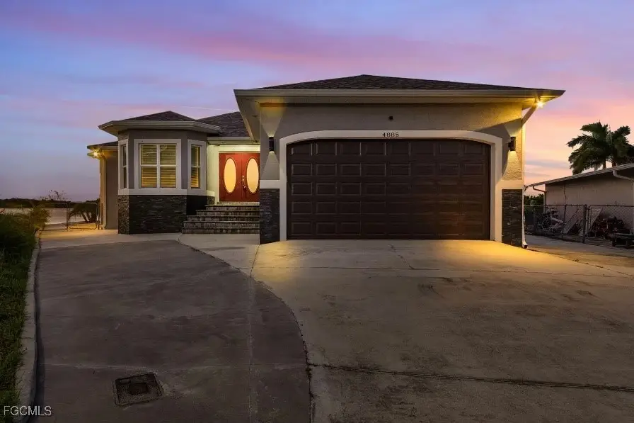 4885 E Riverside Drive, Fort Myers, FL 33905 - Image #2