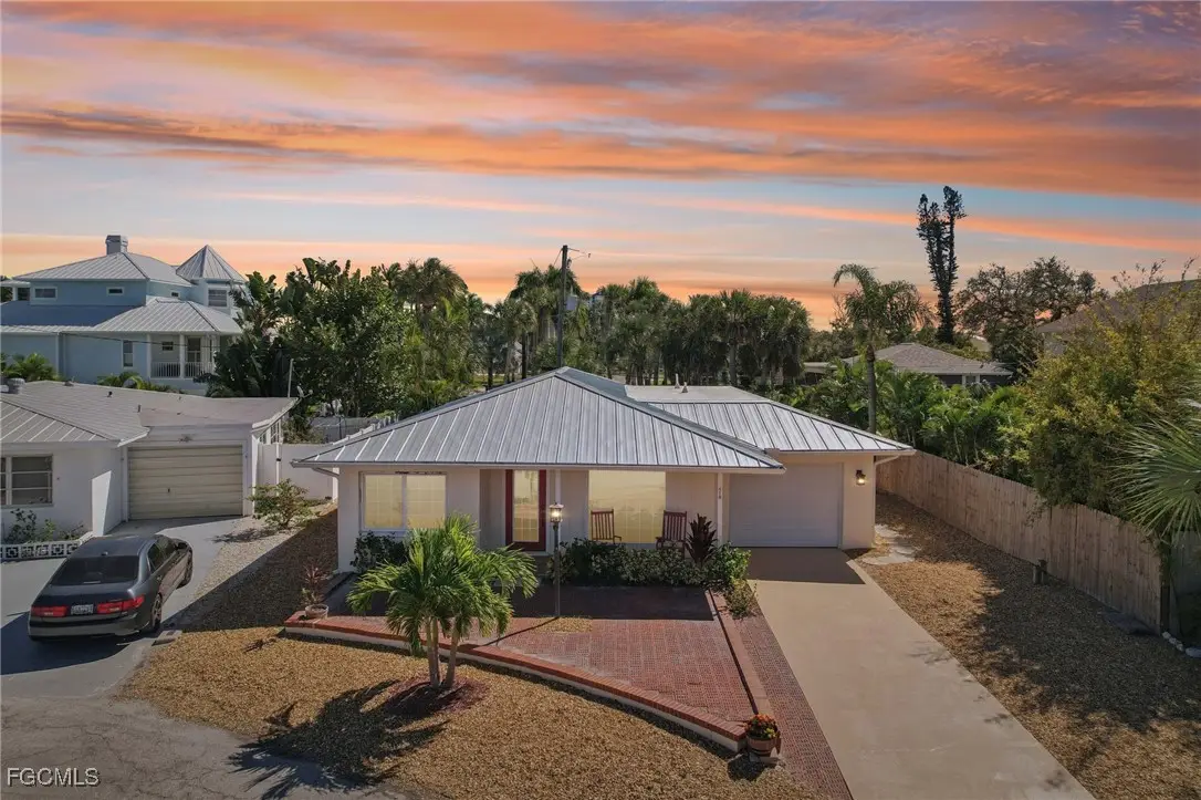 210 Hibiscus Drive, Fort Myers Beach, FL 33931 - Image #1