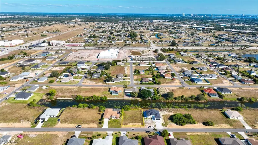 1415 NE 13th Place, Cape Coral, FL 33909 - Image #2