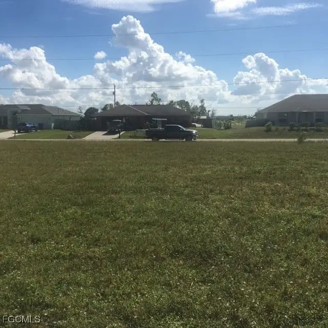 1811 NE 17th Terrace, Cape Coral, FL 33909 - Image #2