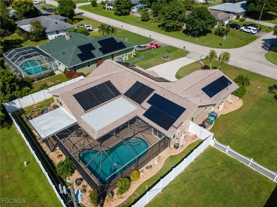 928 SE 21st Place, Cape Coral, FL 33990 - Image #2