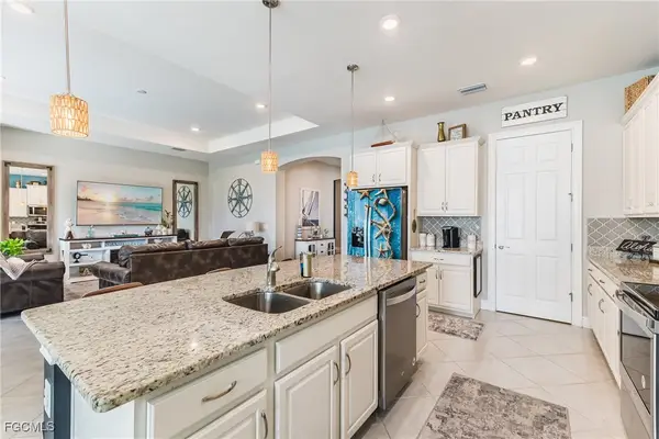 3239 Baravaldo Circle, Cape Coral, FL 33909