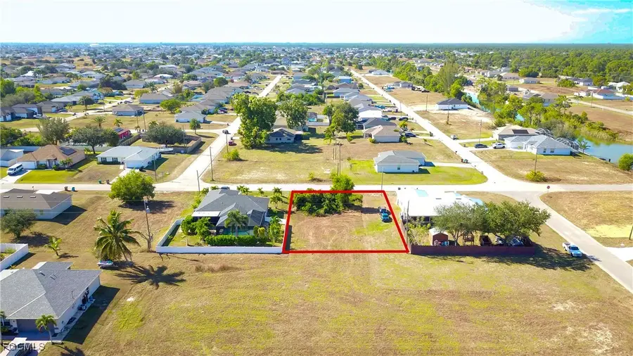 3021 NE 4th Place, Cape Coral, FL 33909 - Image #3