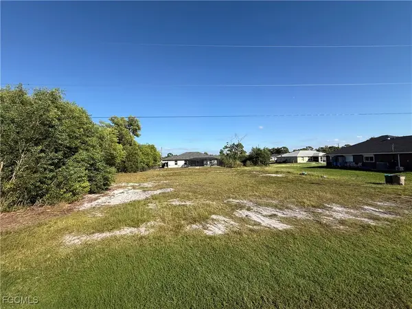 4605 NW 37th Avenue, Cape Coral, FL 33993