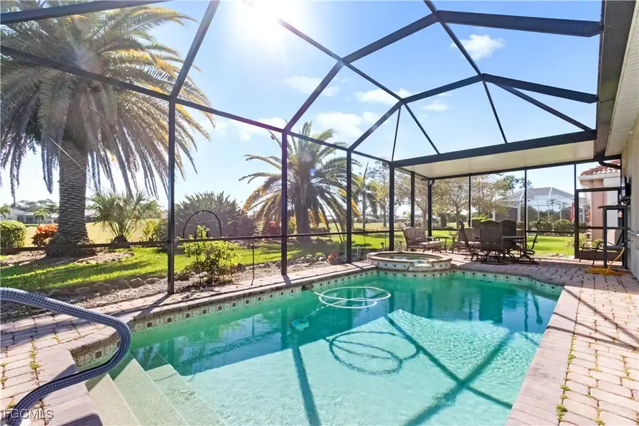 2088 Oxford Ridge Circle, Lehigh Acres, FL 33973 - Image #2