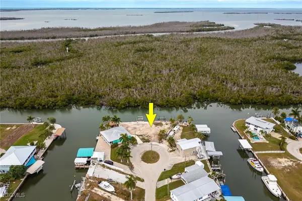 3977 Coconut Drive, Other, FL 33956