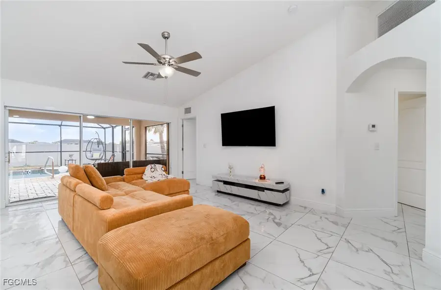 124 NE 16th Terrace, Cape Coral, FL 33909 - Image #3