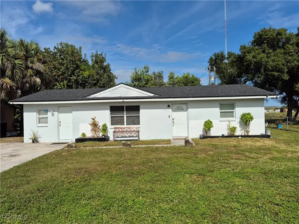 3721 Highland Avenue, Fort Myers, FL 33916 - Image #1