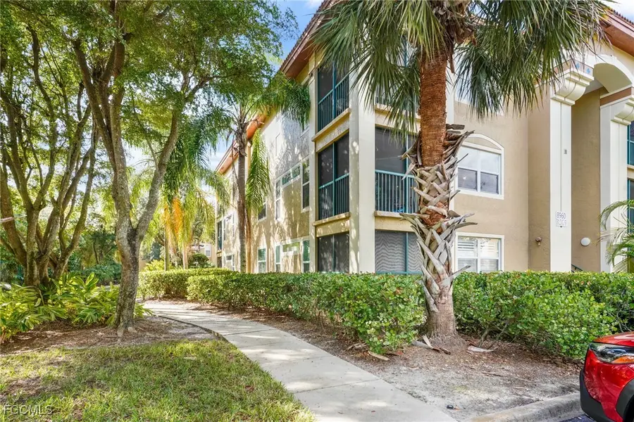 8960 Colonnades Court E #921, Bonita Springs, FL 34135 - Image #3