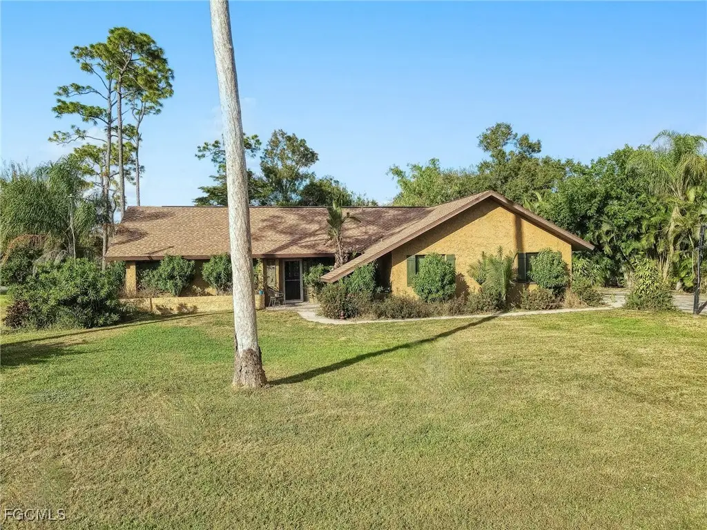 16114 Flagg Pond Lane, North Fort Myers, FL 33917 - Image #1