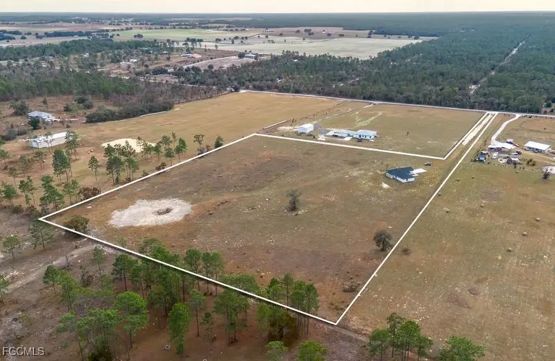 14461 SE 80th Street, Morriston, FL 32668 - Image #2