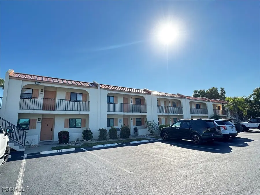 16320 Dublin Circle #203, Fort Myers, FL 33908 - Image #3