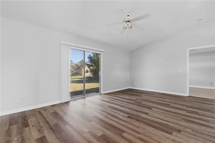 1409 SW 11th Place, Cape Coral, FL 33991 - Image #3