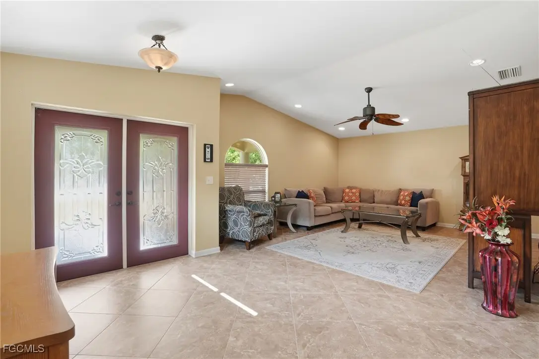 5541 Winkler Road, Fort Myers, FL 33919 - Image #1