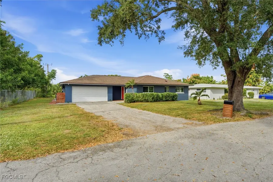 8967 Ellington Street, Fort Myers, FL 33907 - Image #3
