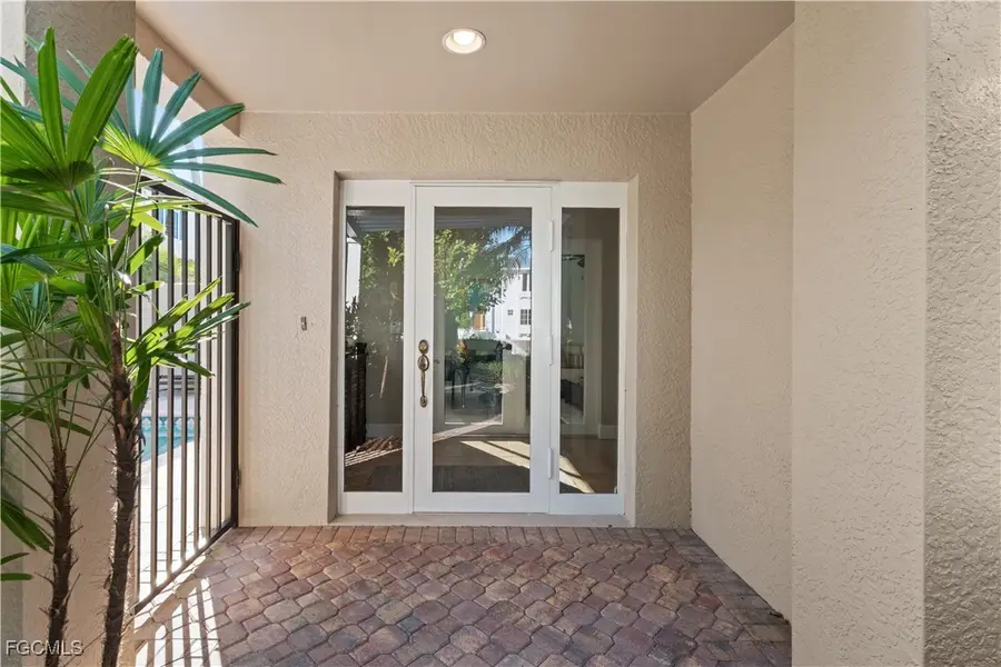 1104 6th Street S #1, Naples, FL 34102 - Image #2