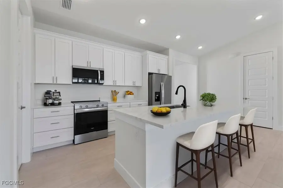 3020 SW 10th Place, Cape Coral, FL 33914 - Image #3