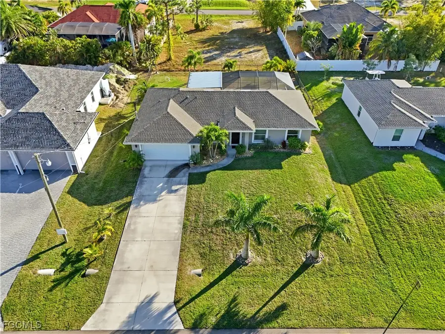 2714 NW 22nd Terrace, Cape Coral, FL 33993 - #2