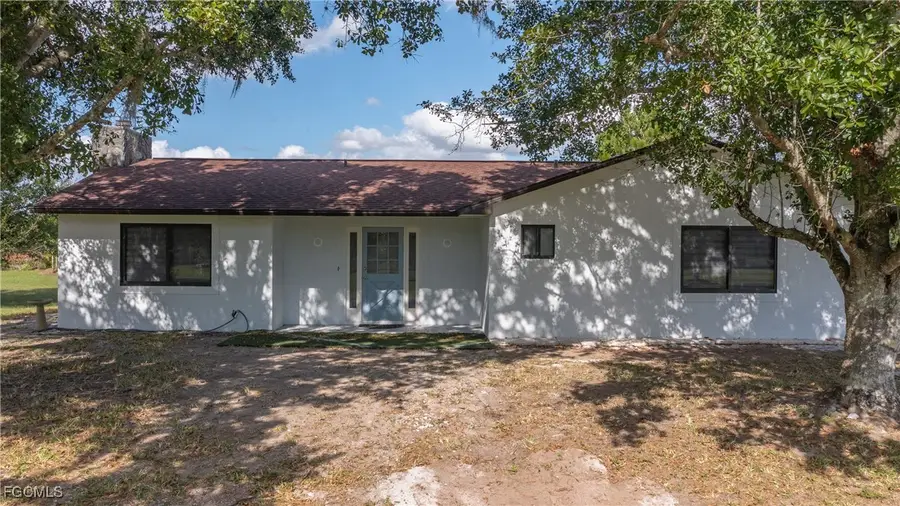 64 Clarice Court, Venus, FL 33960 - Image #3