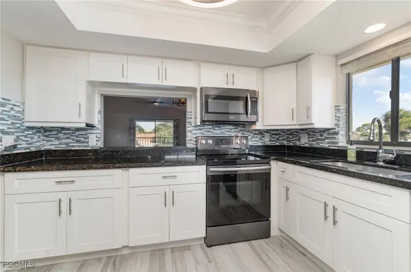 4321 Country Club Boulevard #207, Cape Coral, FL 33904