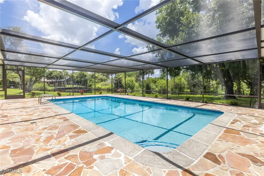 7436 Dana Lin Circle, North Fort Myers, FL 33917 - Image #2