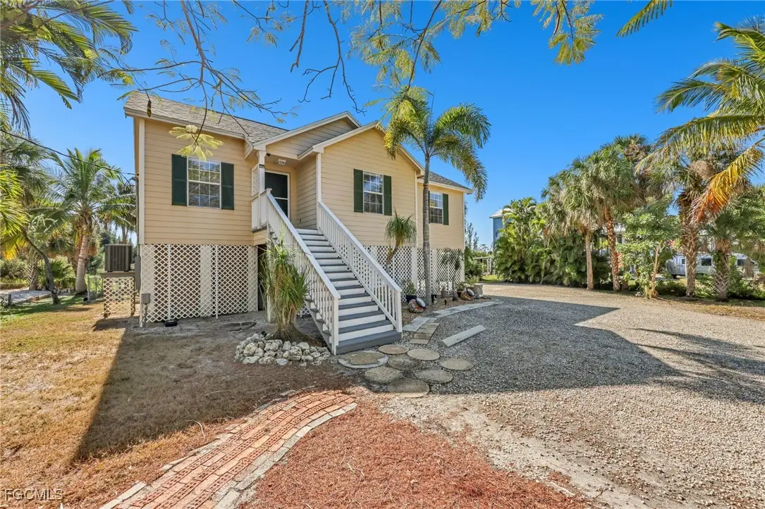 13331 Electron Drive, Fort Myers, FL 33908 - Image #1