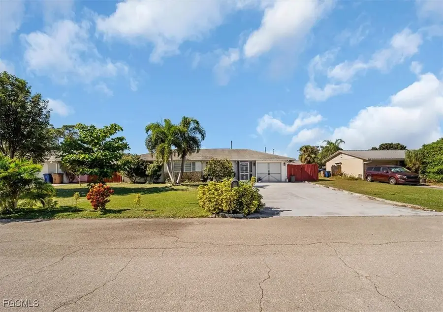 2960 Renee Court, Fort Myers, FL 33905 - Image #3