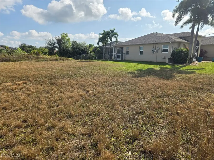 315 NE 17th Place, Cape Coral, FL 33909 - Image #2
