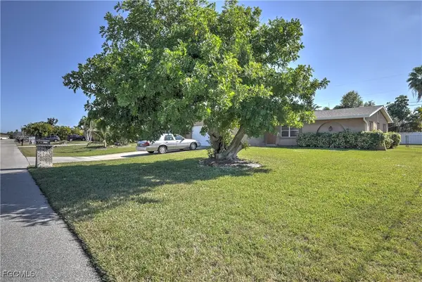 1004 SE 25th Terrace, Cape Coral, FL 33904