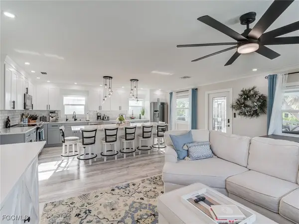 911 North Street, Fort Myers Beach, FL 33931