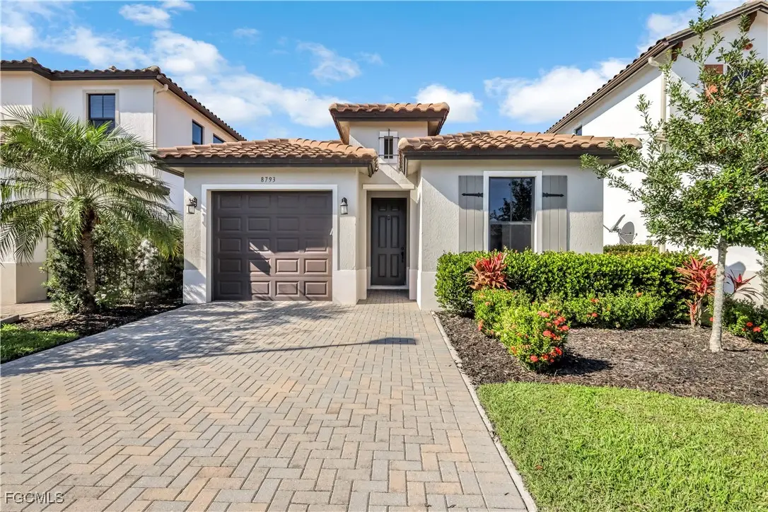8793 Madrid Circle, Naples, FL 34104 - Image #1