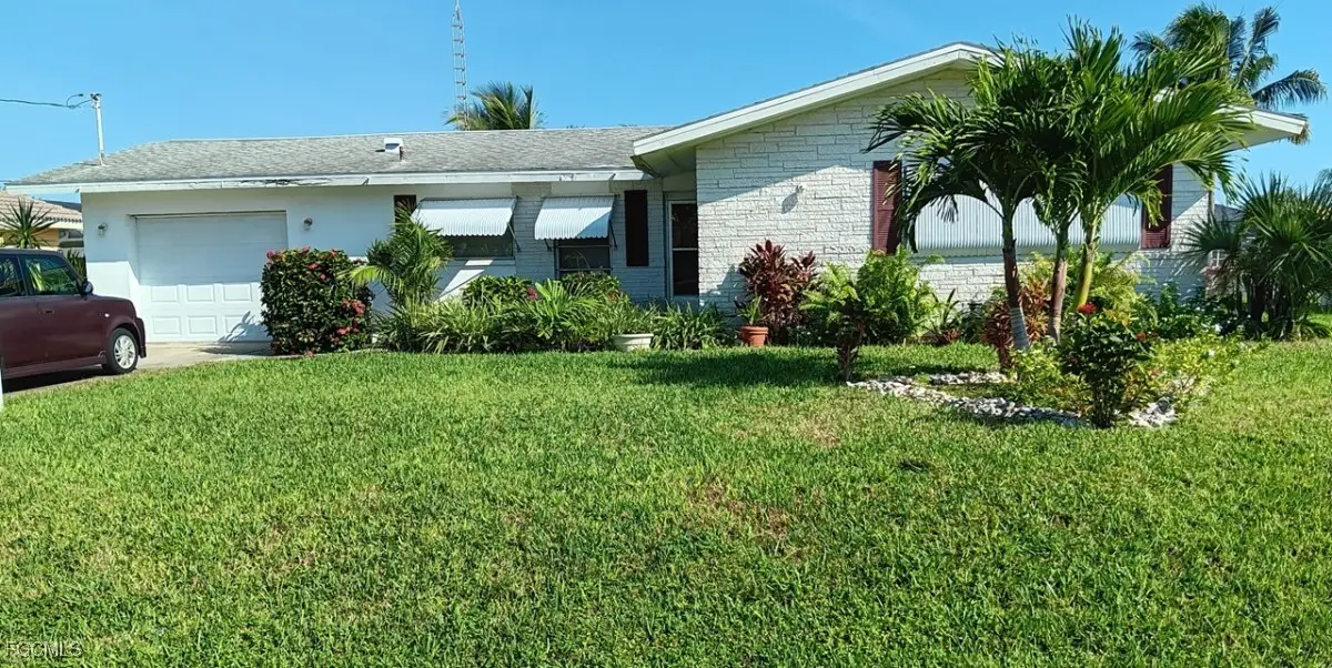 5305 SW 2nd Place, Cape Coral, FL 33914 - Image #1